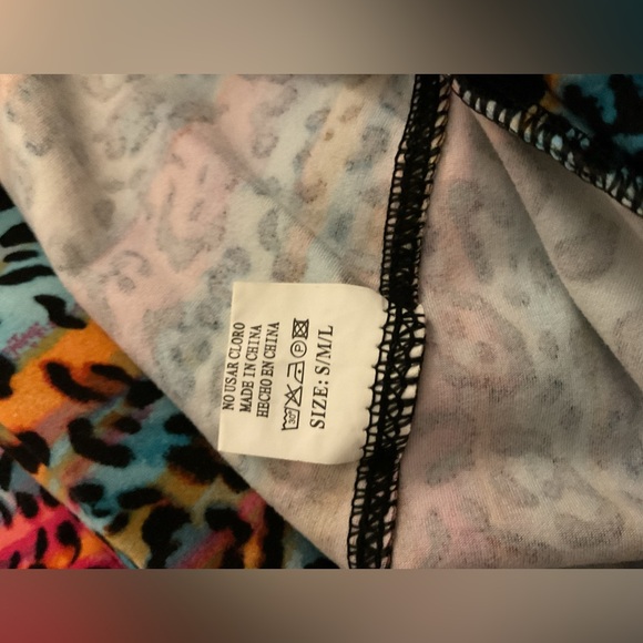 Women’s Capris leggings!🌷 - Picture 2 of 3